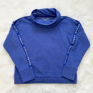 Sporty Chic Athleisure Gorpcore Logomania
Streetwear UnderArmor Funnel Neck